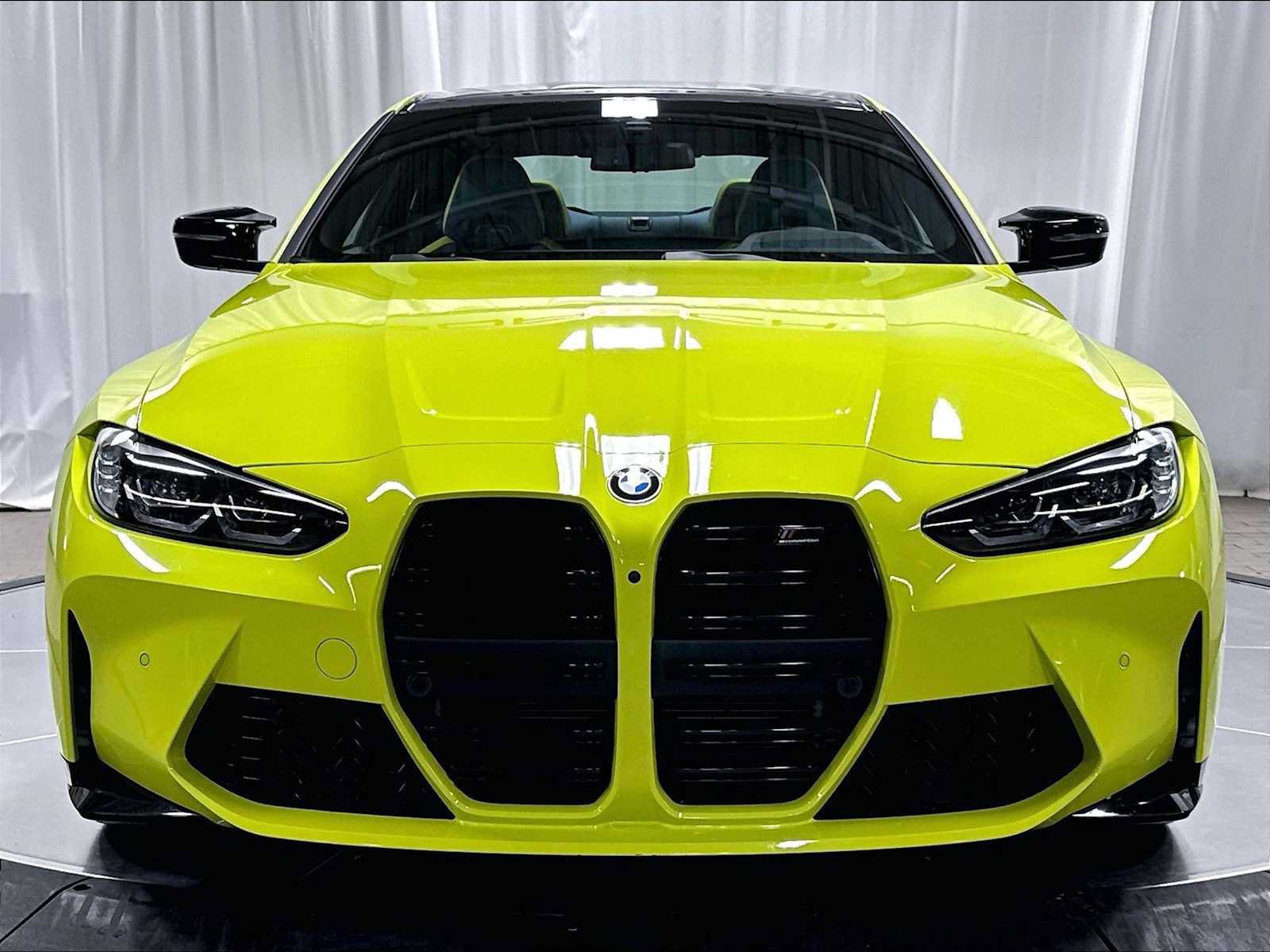 Used 2022 BMW M4 Competition w/ Executive Package RWD image 12