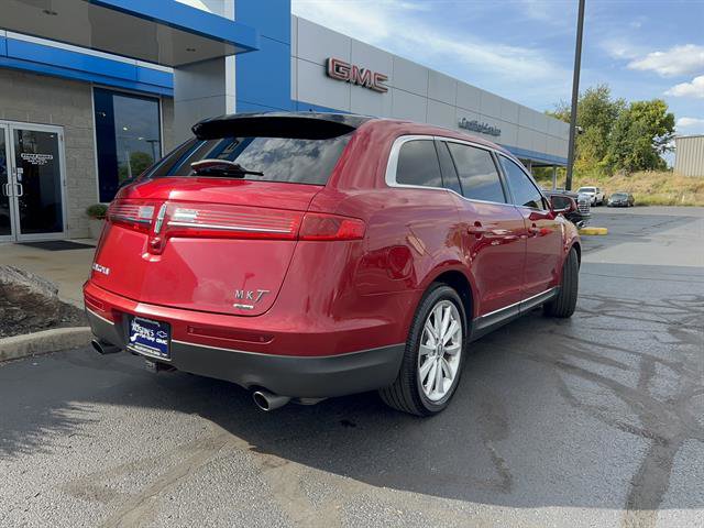 Used 2011 Lincoln MKT AWD w/ 201A Rapid Spec Order Code image 7