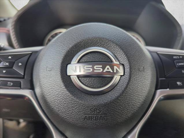 Used 2025 Nissan Sentra SR FWD image 22