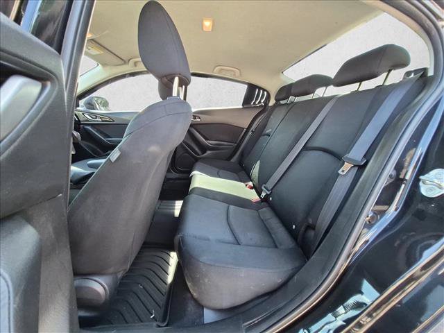Used 2015 MAZDA MAZDA3 i Sport FWD image 17