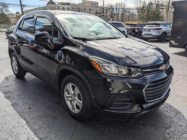 Used 2020 Chevrolet Trax LS w/ Tint and Cruise Package image 6