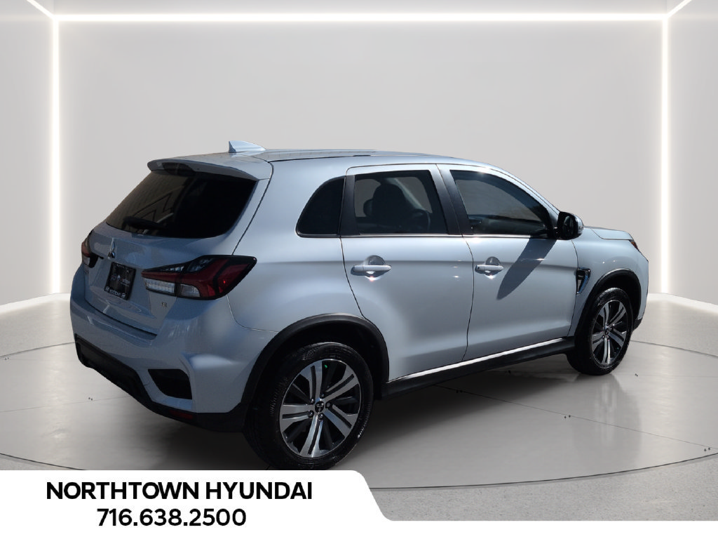 Used 2022 Mitsubishi Outlander Sport SE FWD image 6