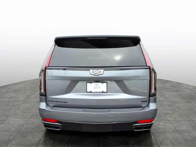 Used 2021 Cadillac Escalade Sport w/ Driver Assist Tech Package AWD/4WD image 4