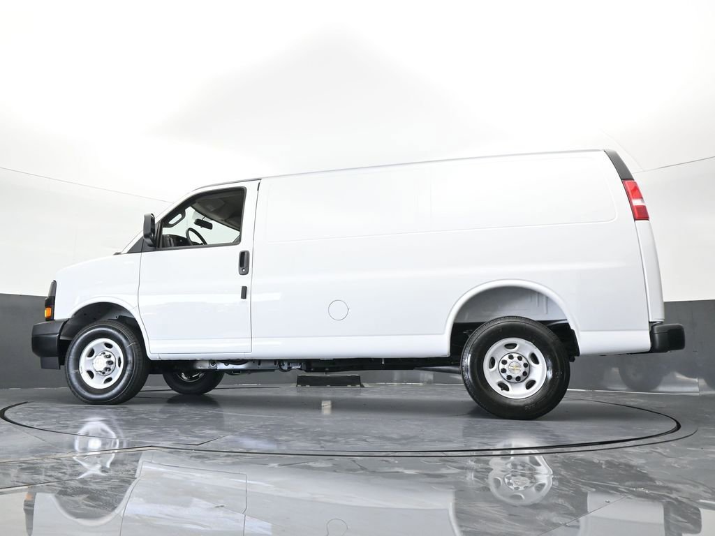 New 2025 Chevrolet Express 2500 w/ Driver Convenience Package image 46