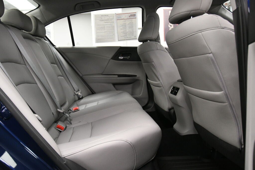 Used 2024 Subaru Crosstrek 2.0i Premium AWD/4WD image 26