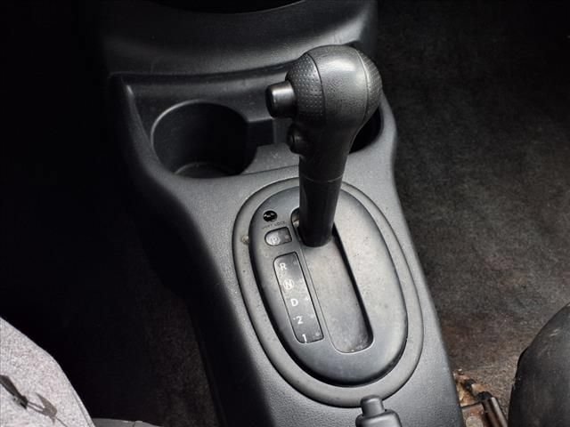 Used 2015 Nissan Versa S FWD image 16