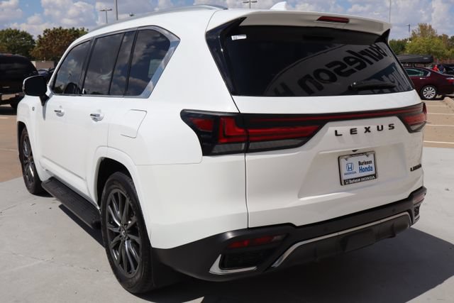 Used 2025 Lexus LX 600 F Sport w/ Accessory Package (2T) AWD/4WD image 5