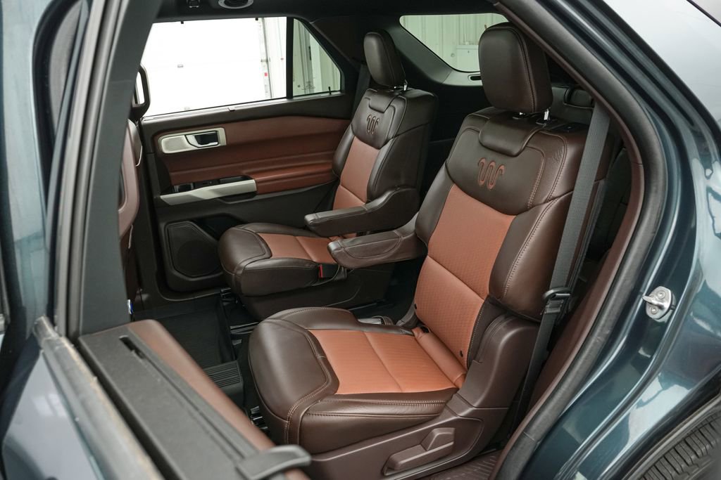Certified 2023 Ford Explorer King Ranch w/ Technology Package AWD/4WD image 23