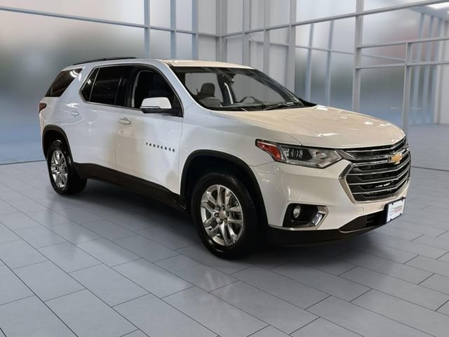Used 2021 Chevrolet Traverse LT AWD/4WD image 1