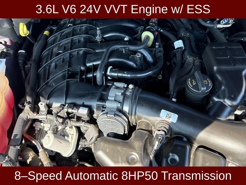 Used 2023 Jeep Grand Cherokee L Laredo AWD/4WD image 3