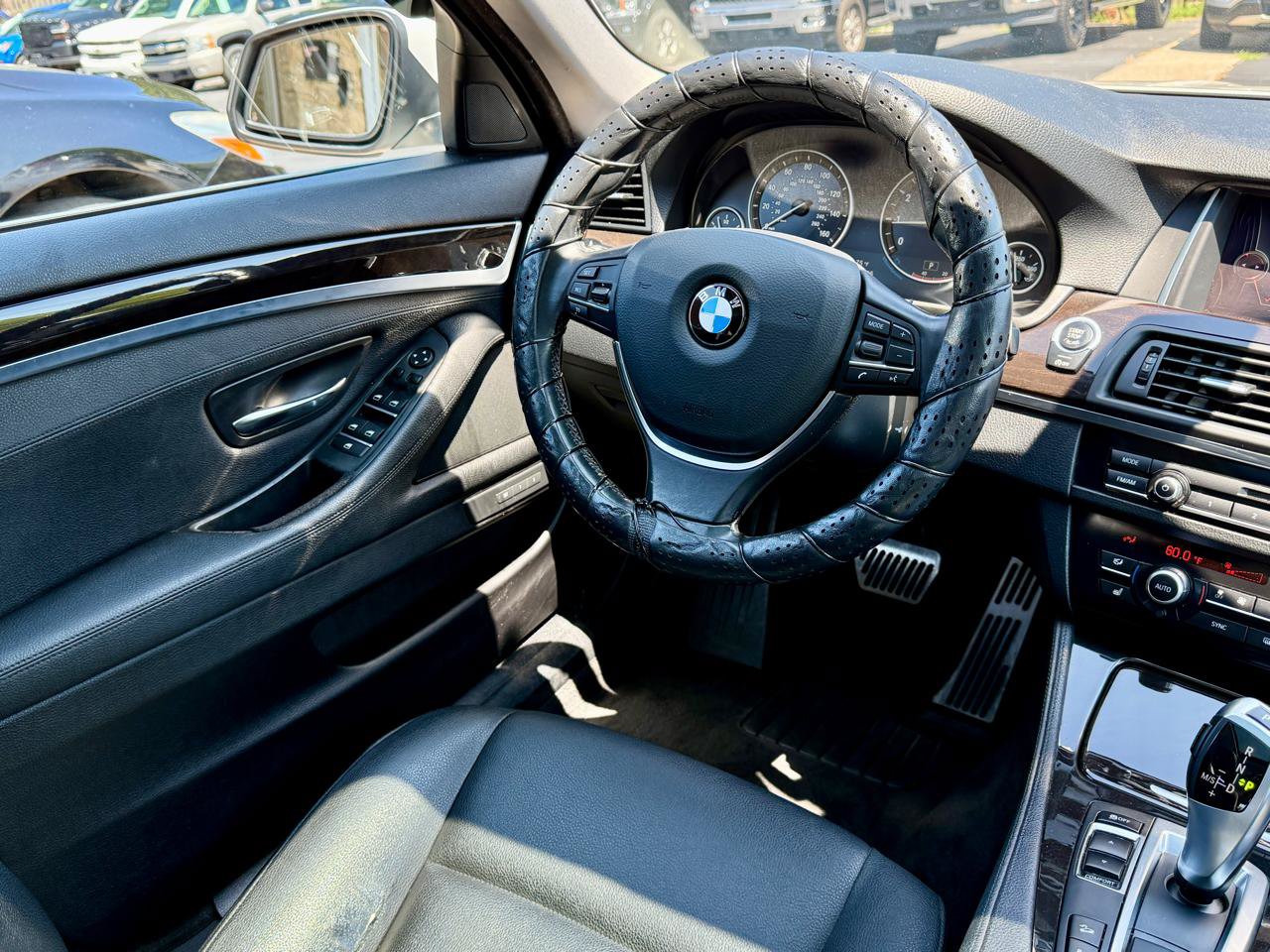 Used 2015 BMW 528i xDrive Sedan AWD/4WD image 27
