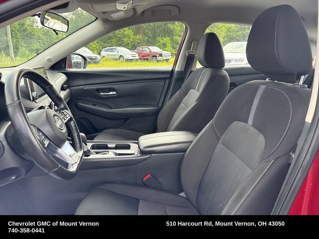 Used 2025 Nissan Sentra SV w/ All-Weather Package FWD image 12
