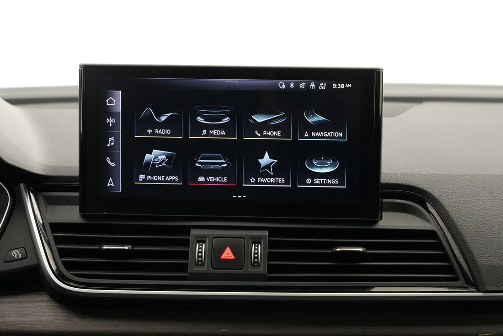 Used 2024 Audi Q5 e Premium Plus w/ Premium Plus Package AWD/4WD image 11