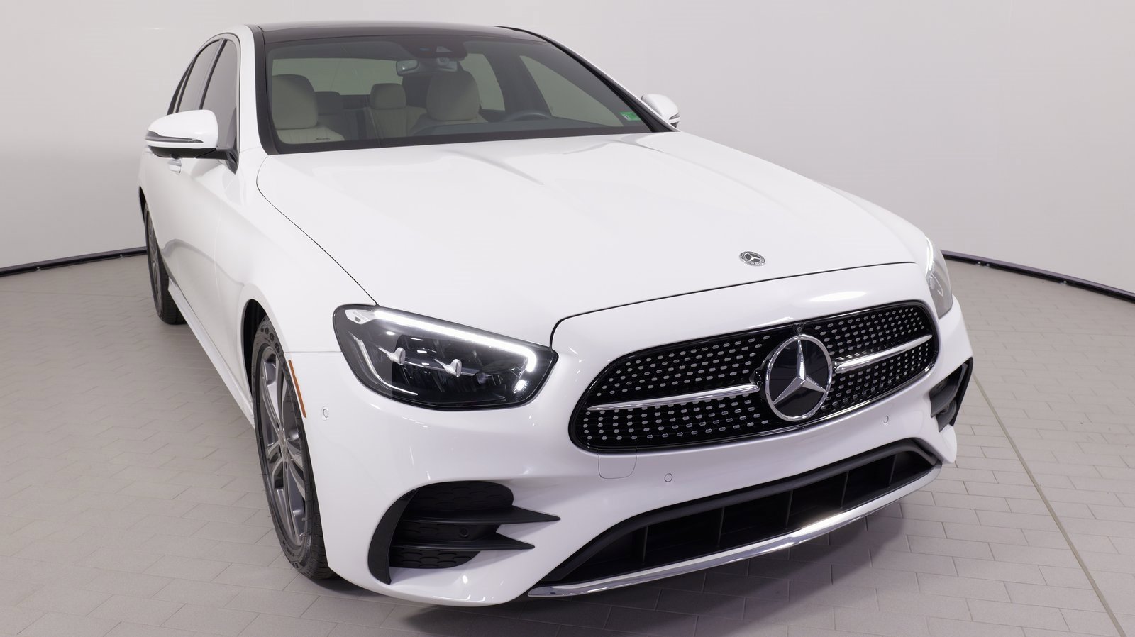 Used 2021 Mercedes-Benz E 350 Sedan image 20