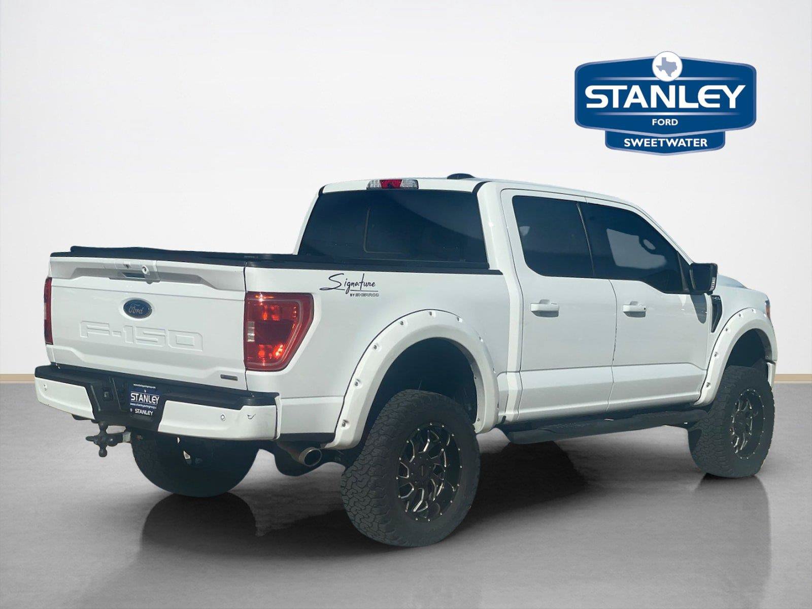 Used 2022 Ford F150 XLT w/ Equipment Group 302A High AWD/4WD image 8