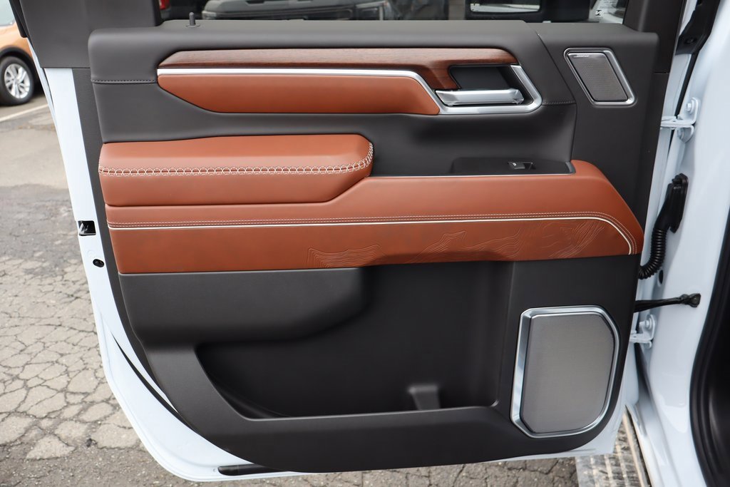 New 2026 GMC Sierra 3500 Denali Ultimate image 22