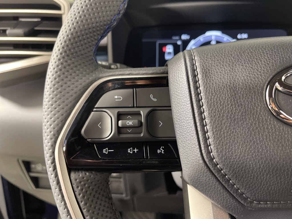 New 2026 Toyota Tundra Platinum AWD/4WD image 28