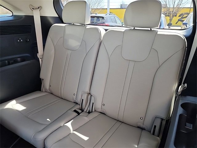 New 2025 Kia Sorento SX image 16