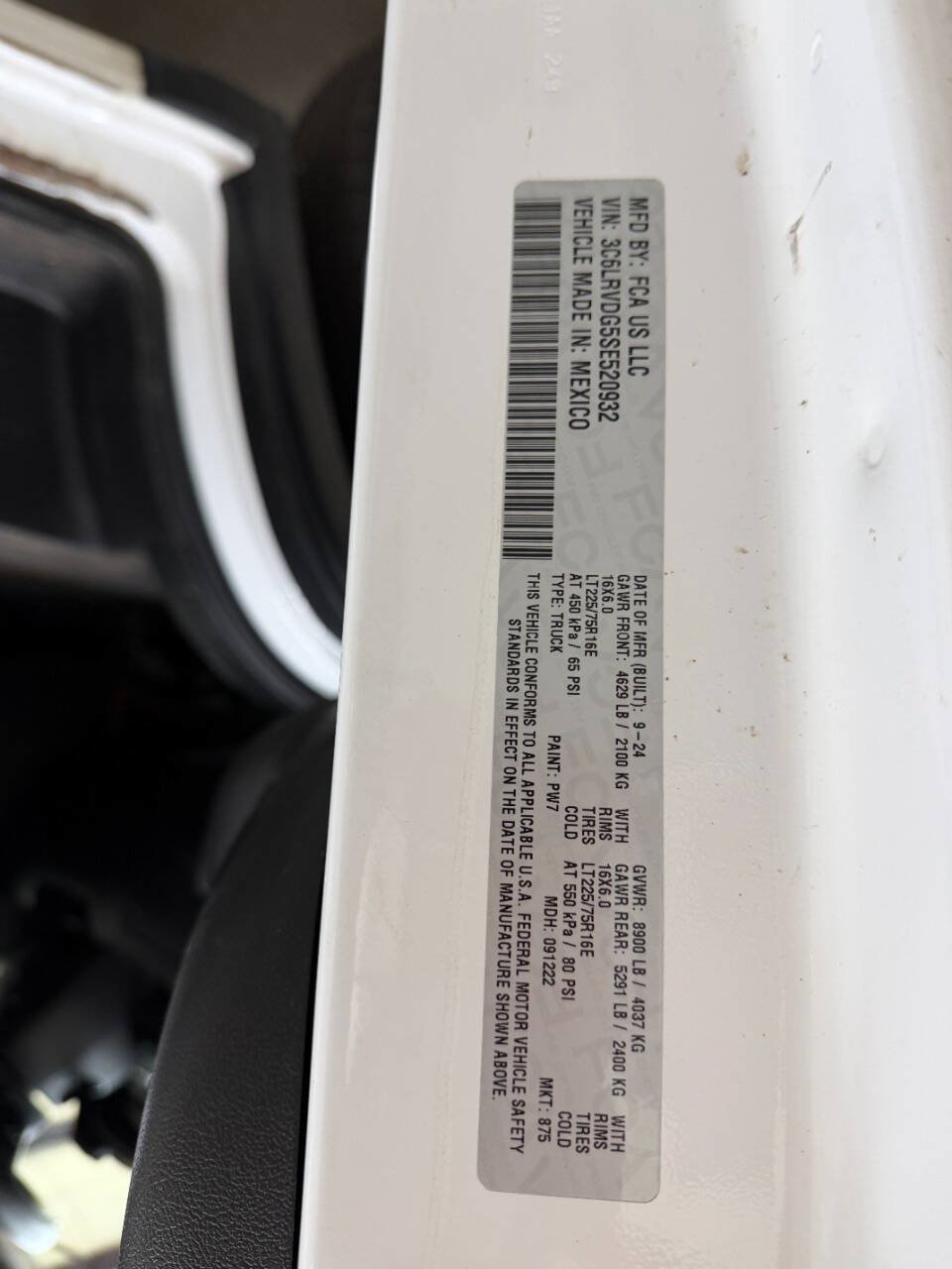 Used 2025 RAM ProMaster 2500 w/ Convenience Group FWD image 24
