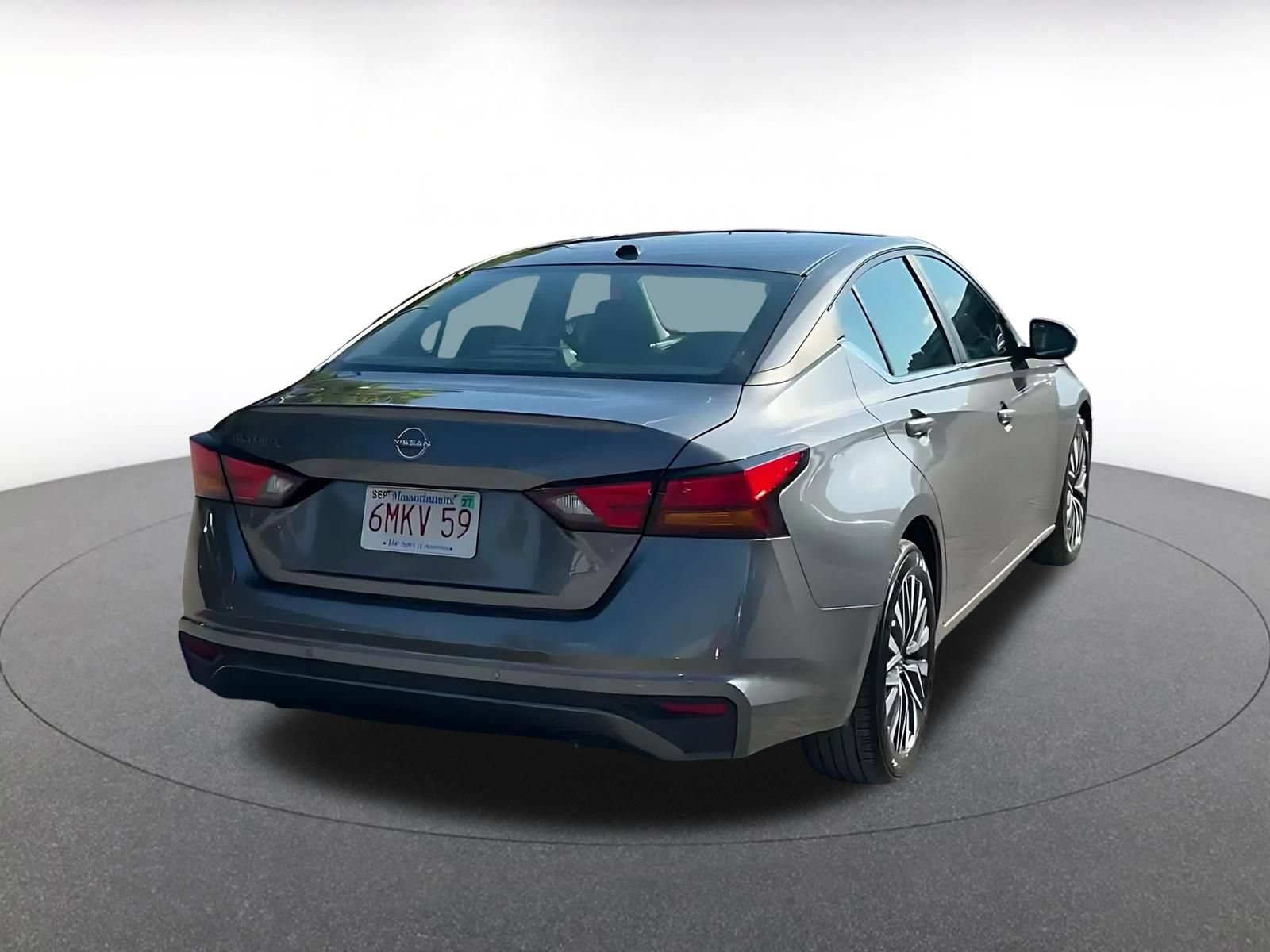 Used 2026 Nissan Altima 2.5 SV FWD image 13