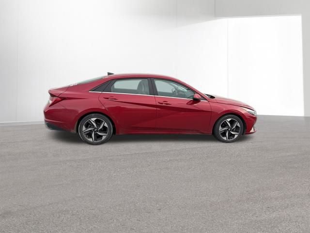 Used 2023 Hyundai Elantra Limited w/ Preferred Accessory Package image 6