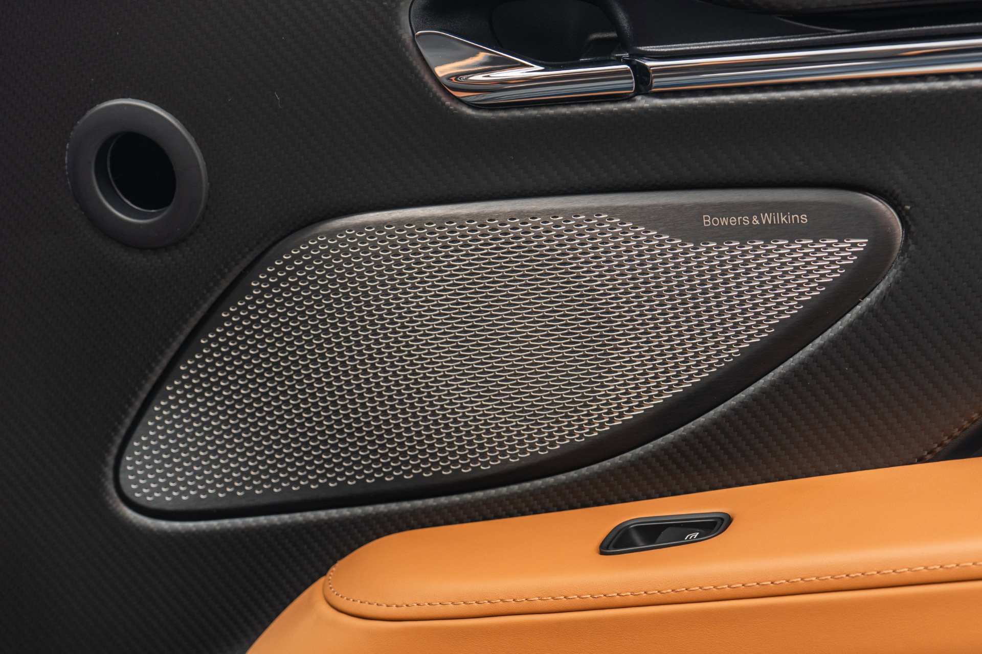 Used 2024 Aston Martin DB12 Volante -Carbon Fiber Bucket S image 46