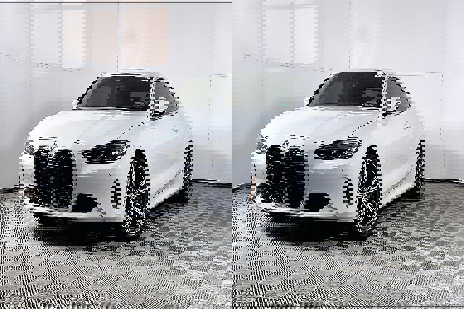 Certified 2024 BMW 430i xDrive Coupe w/ Premium Package image 2