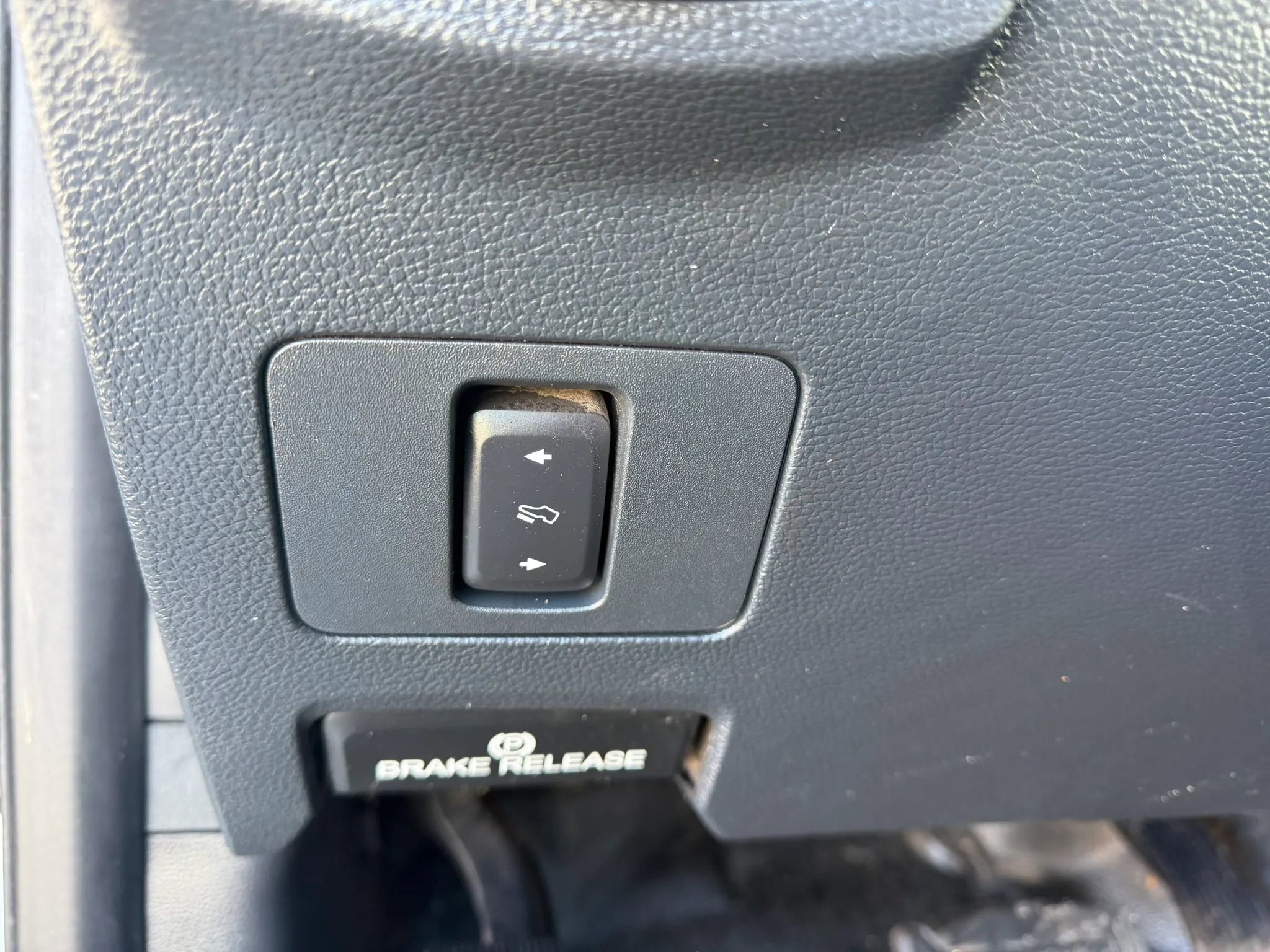 Used 2022 Ford F250 Lariat image 16