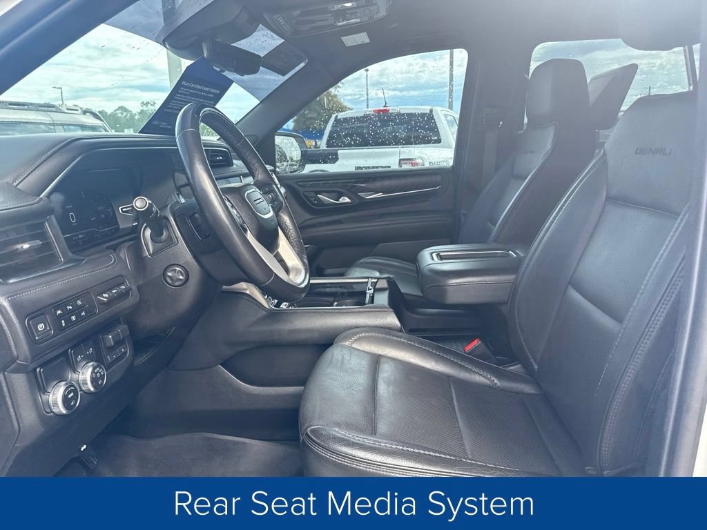 Used 2023 GMC Yukon XL Denali w/ Denali Reserve Package RWD image 9