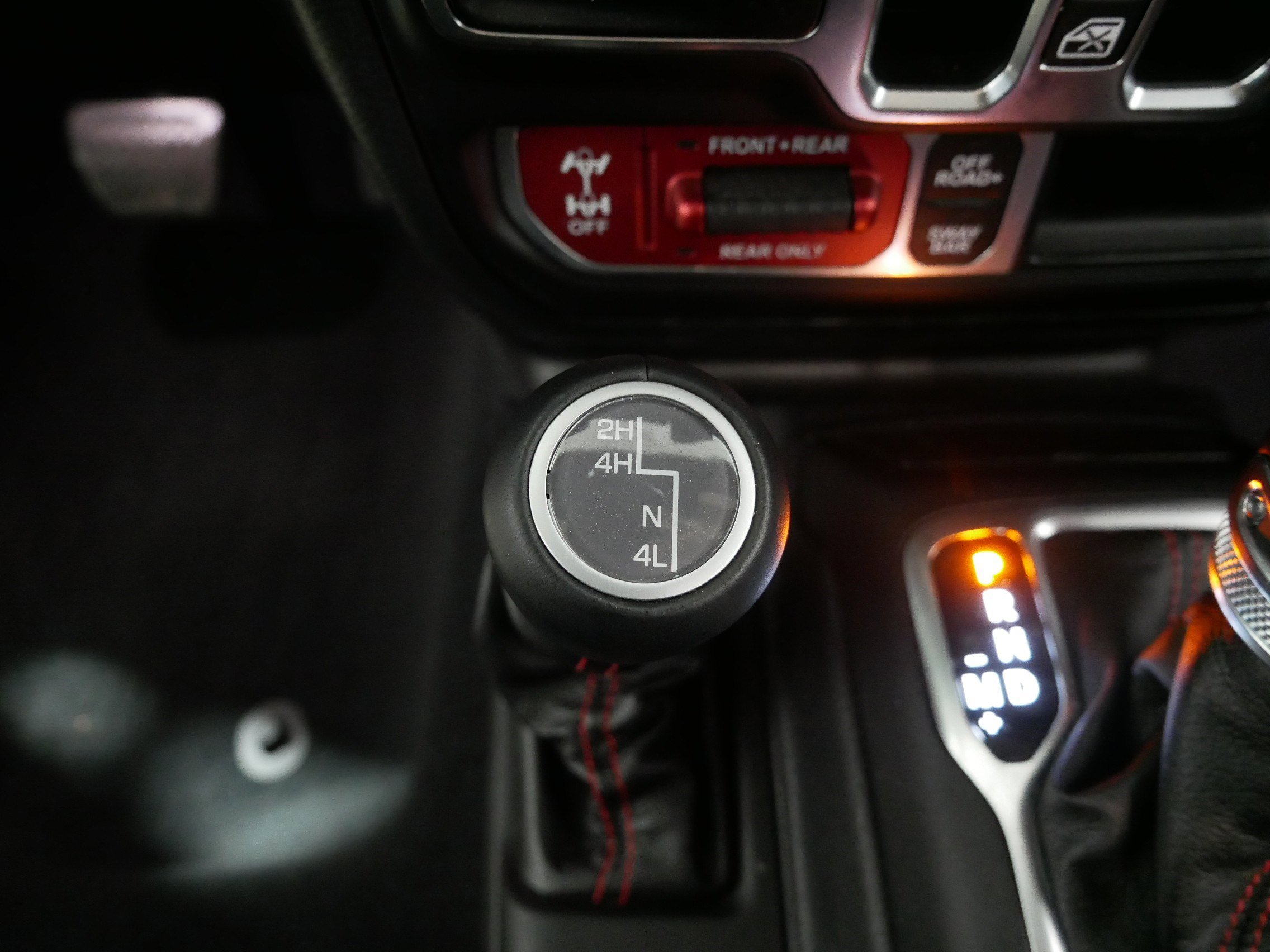 Used 2022 Jeep Gladiator Rubicon w/ LED Lighting Group image 31
