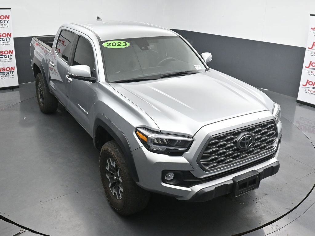 Used 2023 Toyota Tacoma TRD Off-Road image 10