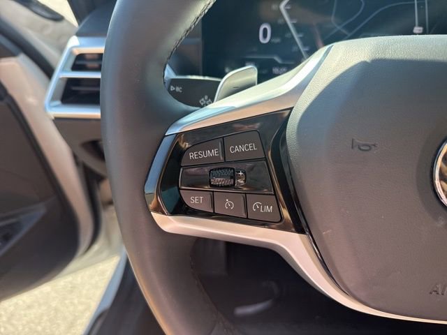 Used 2025 BMW 330i xDrive Sedan AWD/4WD image 17