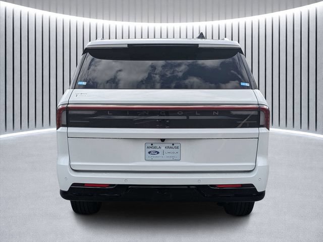 New 2026 Lincoln Navigator L Reserve AWD/4WD image 4