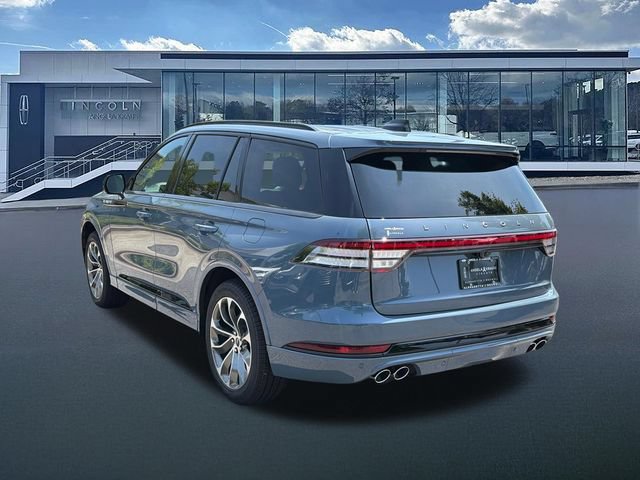 New 2026 Lincoln Aviator AWD w/ Jet Appearance Package image 5