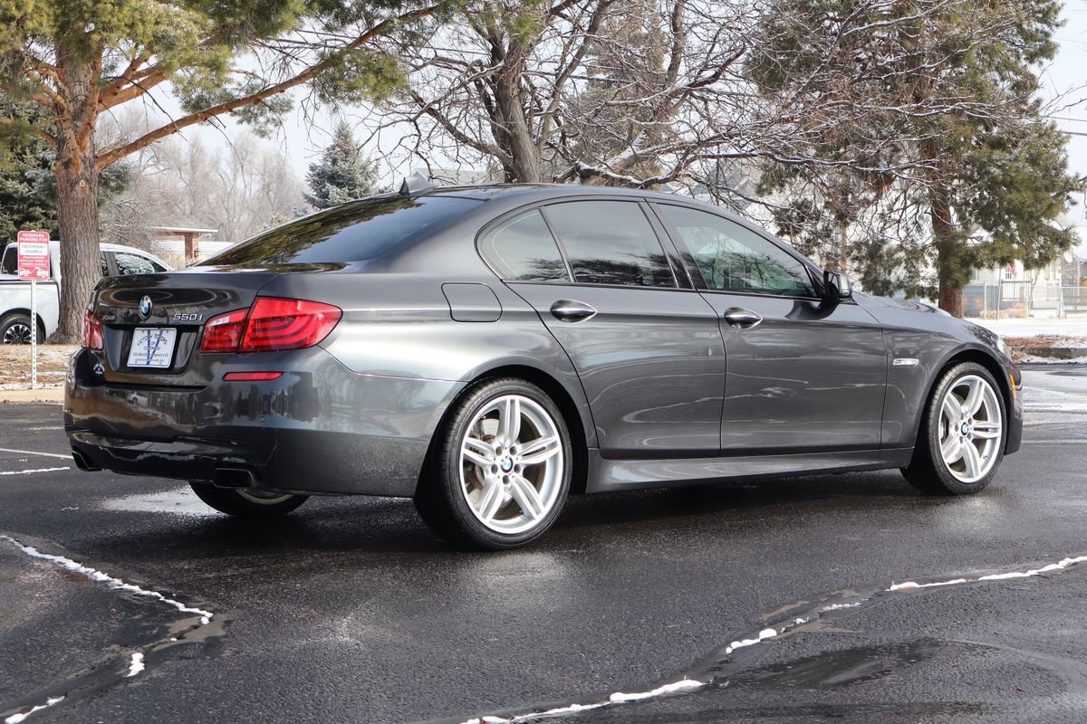 Used 2013 BMW 550i xDrive Sedan image 5