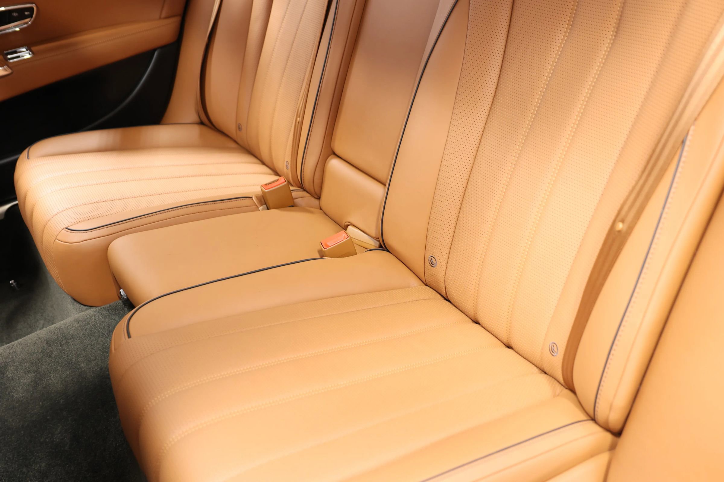 Used 2015 Bentley Flying Spur V8 AWD/4WD image 42