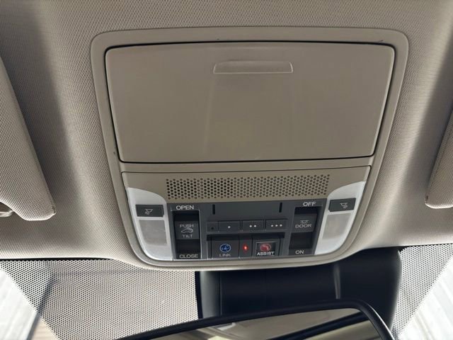 Used 2017 Acura RDX FWD w/ Advance Package image 28