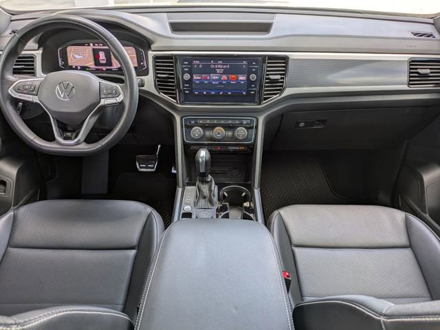 Used 2022 Volkswagen Atlas Cross Sport SEL R-Line image 17