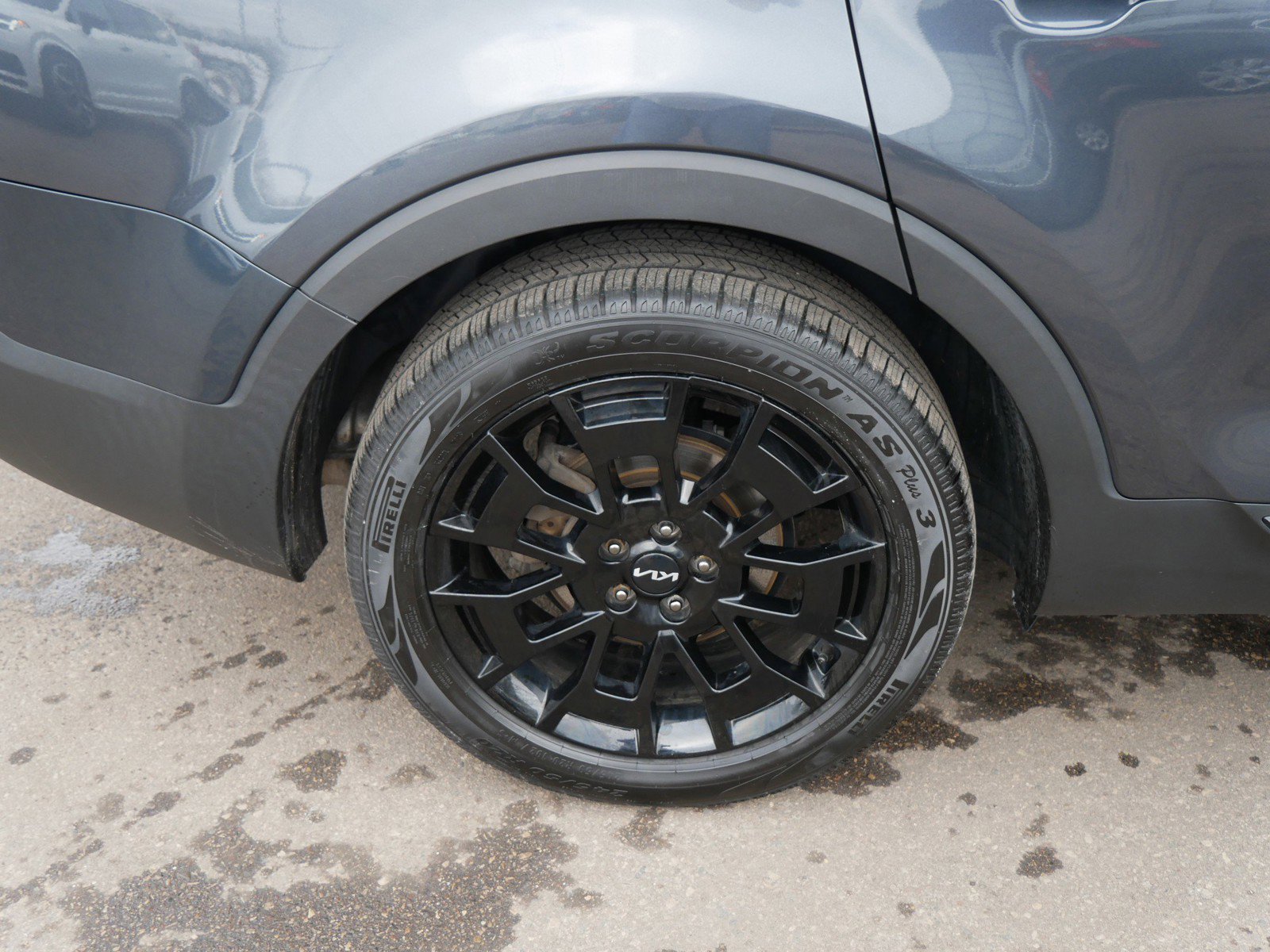 Used 2022 Kia Telluride EX w/ EX Premium Package image 9