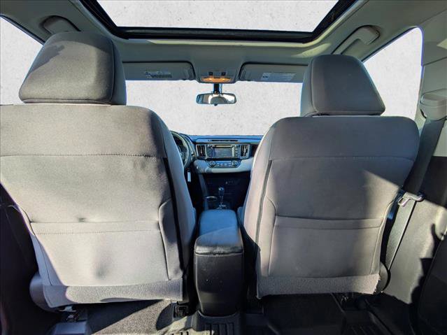 Used 2015 Toyota RAV4 XLE image 19
