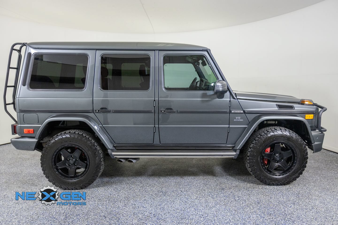 Used 2013 Mercedes-Benz G 63 AMG 4MATIC image 8