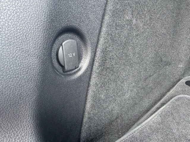 Used 2024 Porsche Macan Turbo image 47