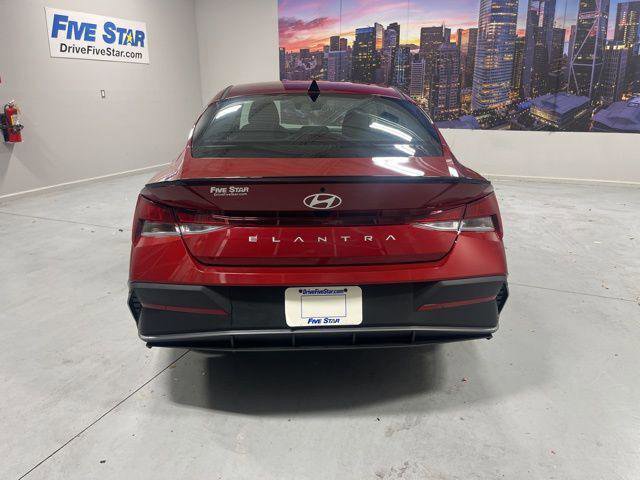 New 2026 Hyundai Elantra Sport image 25