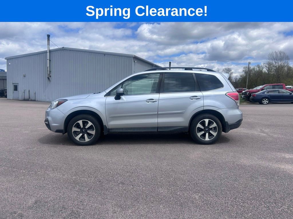 Used 2017 Subaru Forester 2.5i Limited AWD/4WD image 3