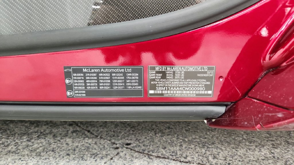 Used 2012 McLaren MP4-12C Coupe RWD image 33