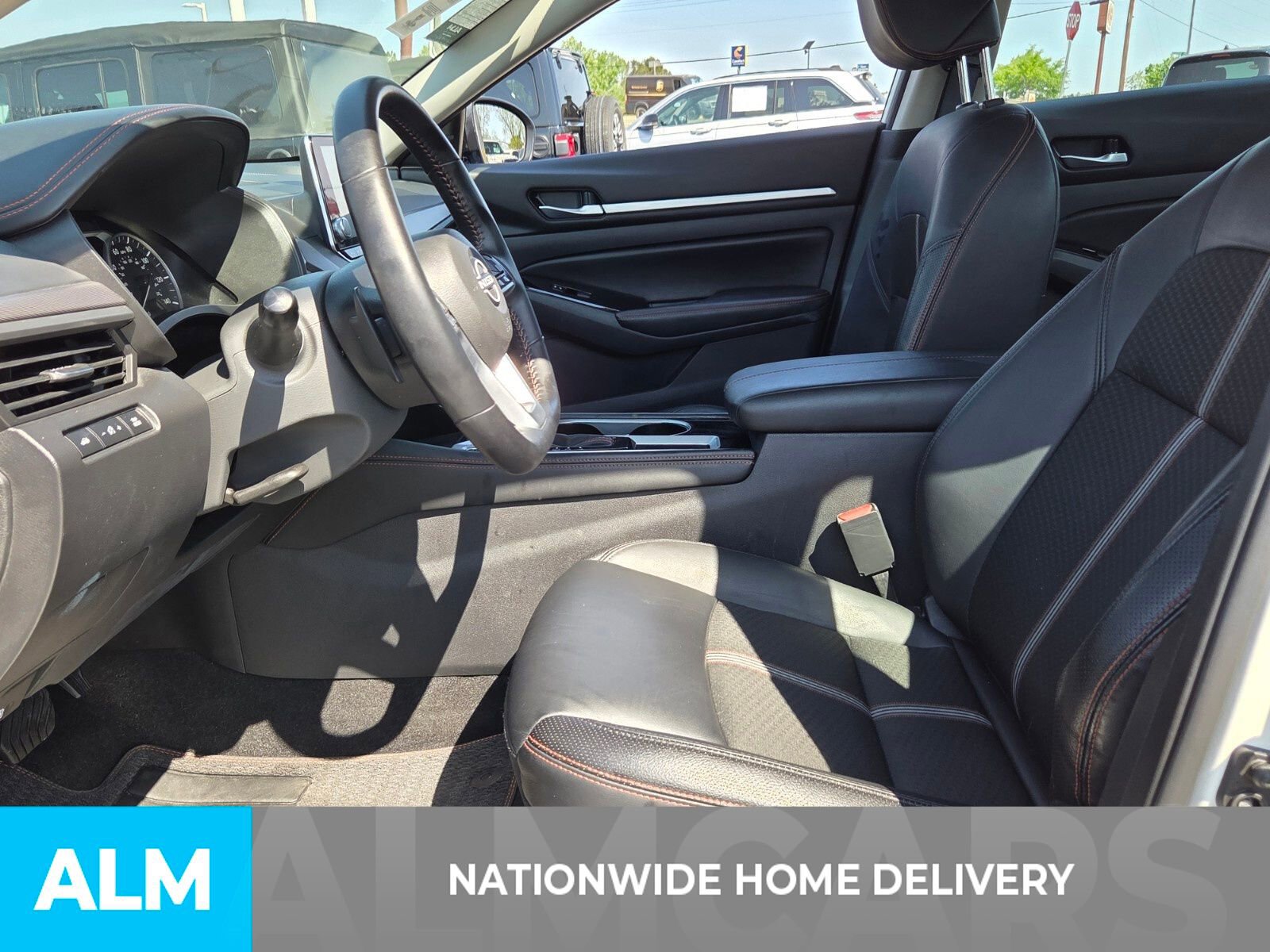 Used 2025 Nissan Altima 2.5 SR image 5