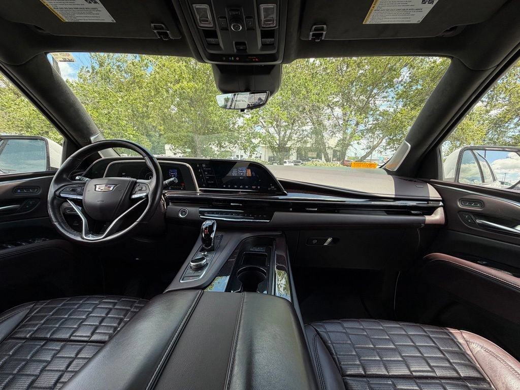 Used 2021 Cadillac Escalade Sport Platinum AWD/4WD image 33