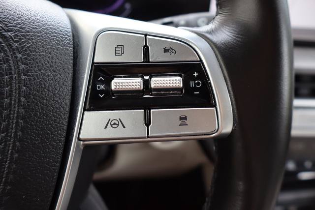 Used 2023 Kia Telluride EX w/ EX Captain's Chair Package AWD/4WD image 23
