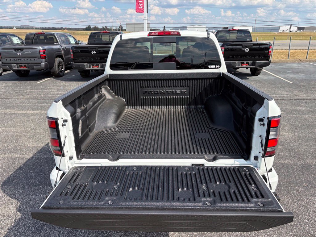 New 2027 Nissan Frontier SV w/ Tow Package AWD/4WD image 16