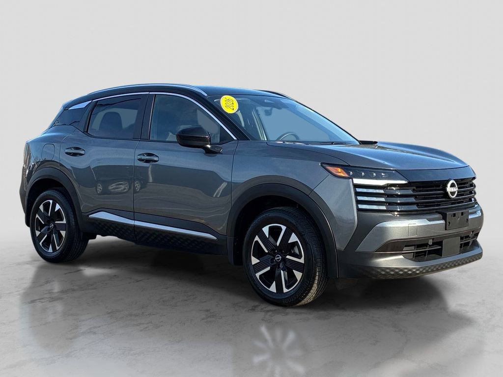 Used 2026 Nissan Kicks SV w/ Cold Weather Package image 3